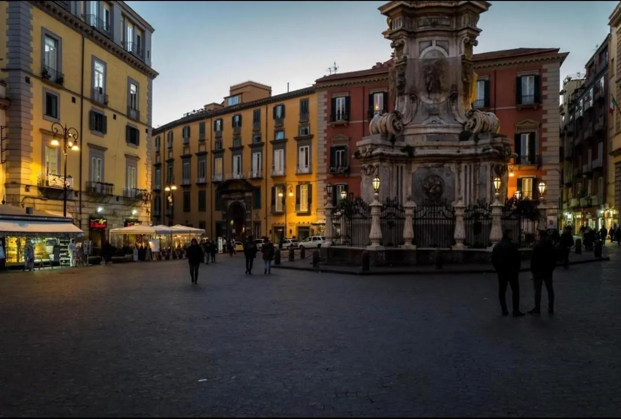Napoli Cento Storico2 Apartment Italy